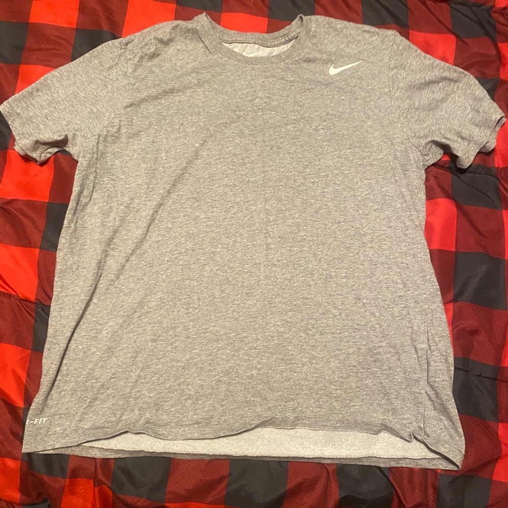 Nike gray dri-fit shirt